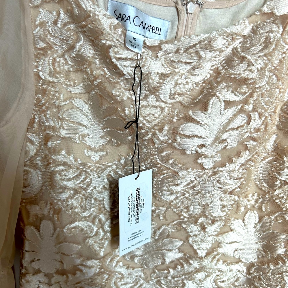 Gorgeous textured dress by Sara Campbell in size 10. Flounce sheer sleeves. NWT - Picture 3 of 6